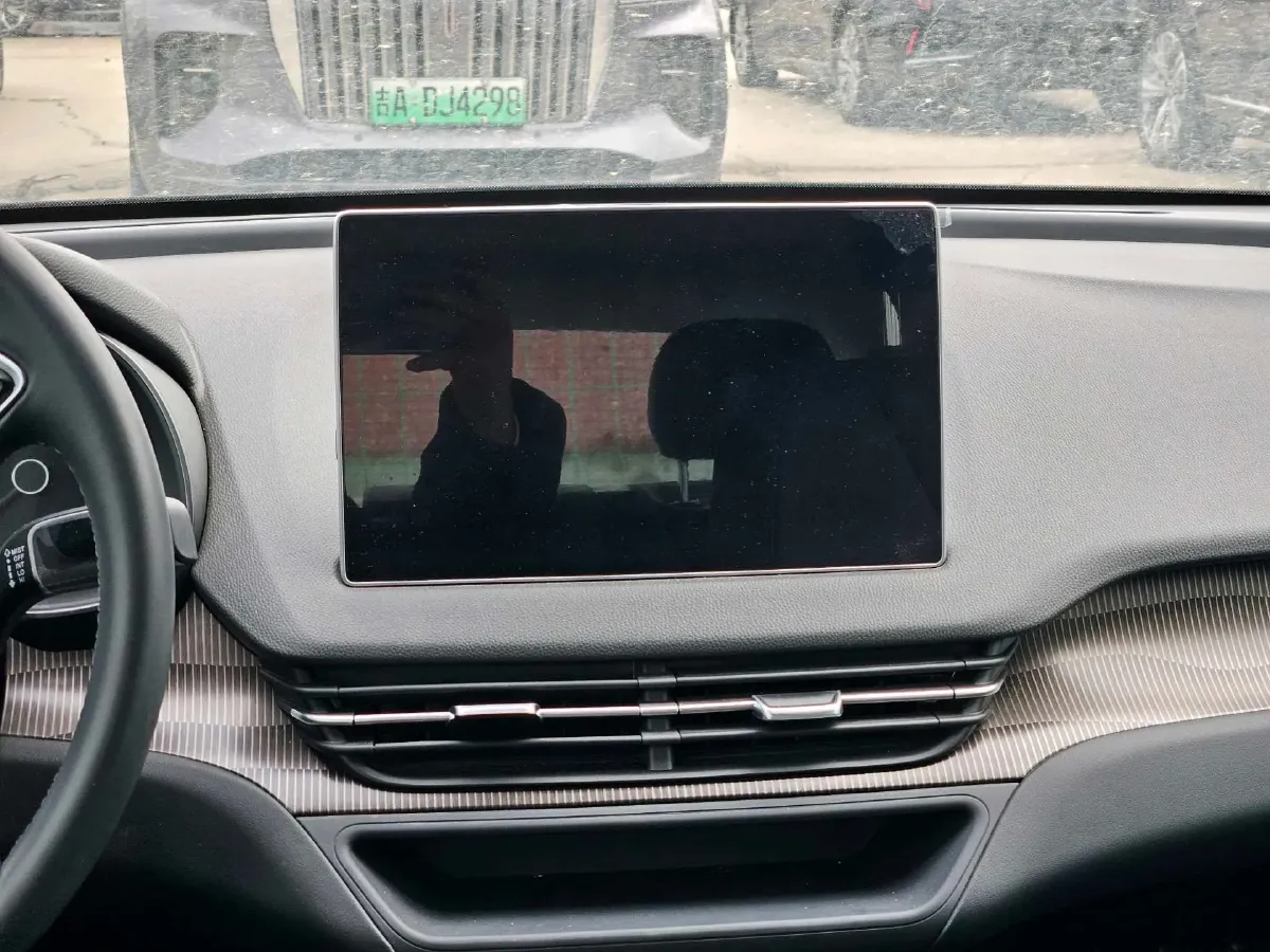 2022 HongQi E-QM5 BEV 54KWH,autocango,china used car exporter,china ev exporter,chinese used car exporter,chinese used ev exporter