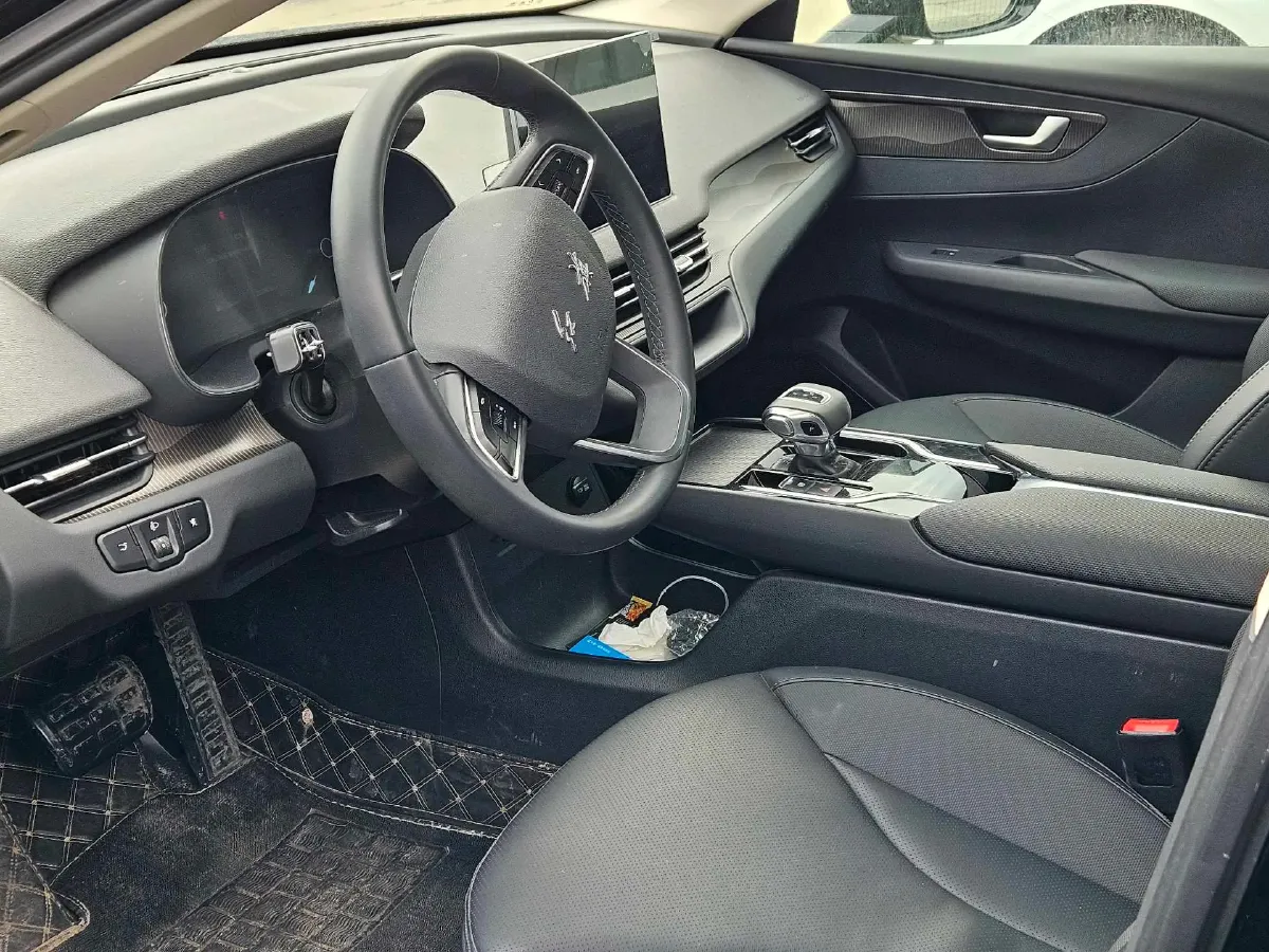 2022 HongQi E-QM5 BEV 54KWH,autocango,china used car exporter,china ev exporter,chinese used car exporter,chinese used ev exporter