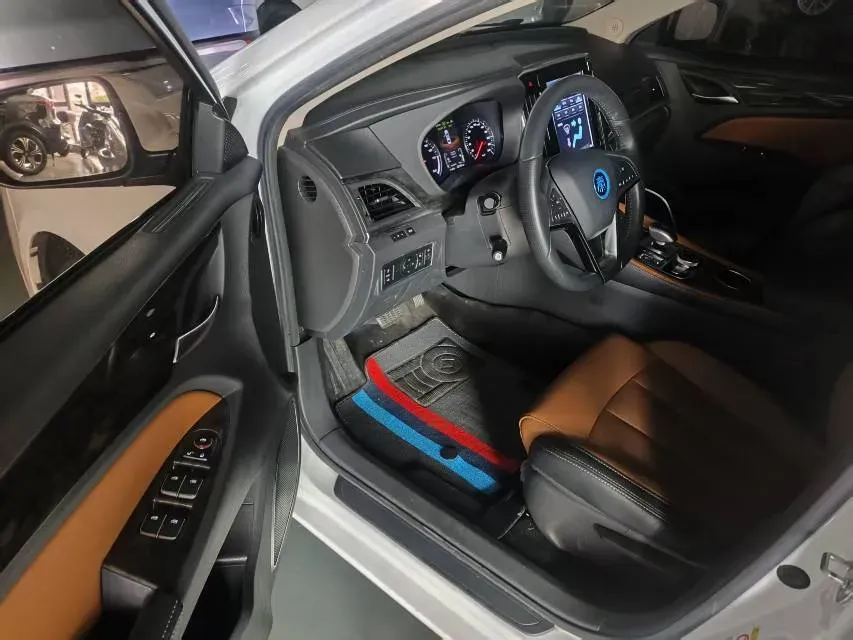 2017 BYD Qin 1.5T 154HP L4 6DCT PHEV 15.2KWH,autocango,china used car exporter,china ev exporter,chinese used car exporter,chinese used ev exporter