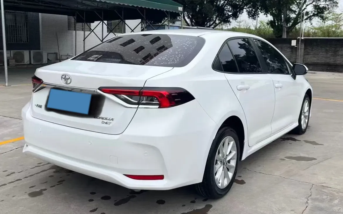 2021 Toyota Corolla 1.2T 116HP L4 CVT,autocango,china used car exporter,china ev exporter,chinese used car exporter,chinese used ev exporter