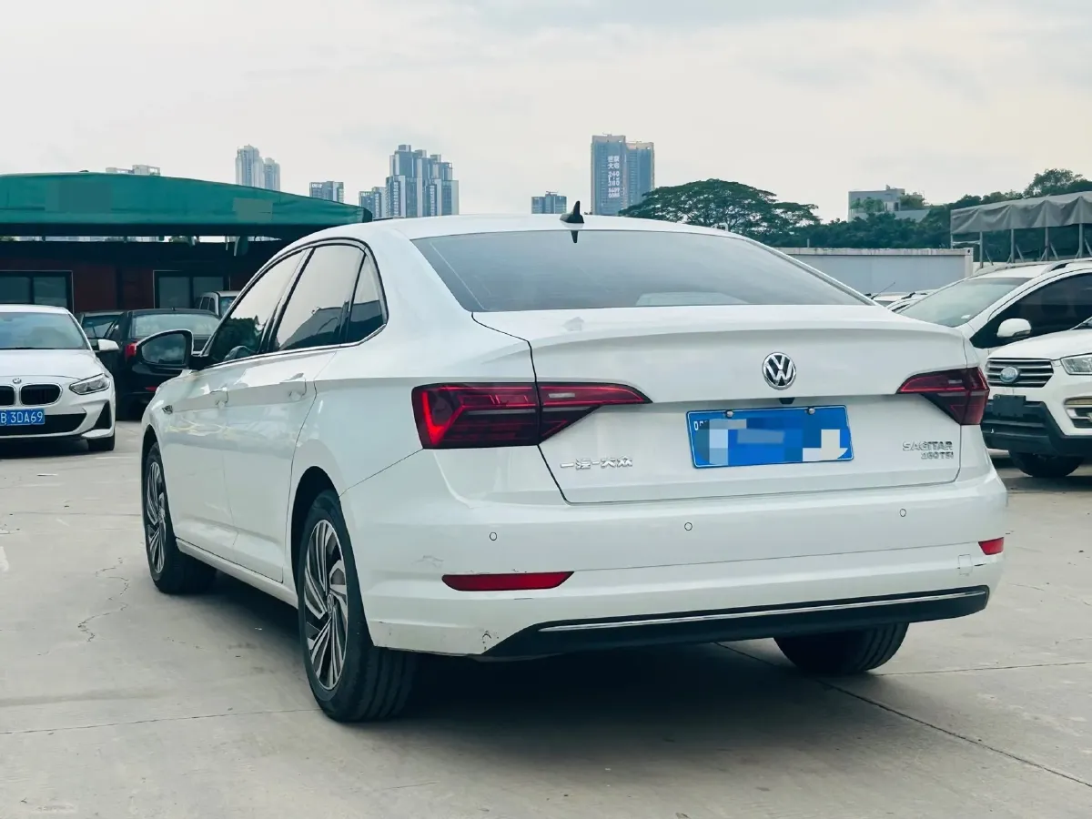 2021 Volkswagen Sagitar 1.4T 150HP L4 7DCT,autocango,china used car exporter,china ev exporter,chinese used car exporter,chinese used ev exporter