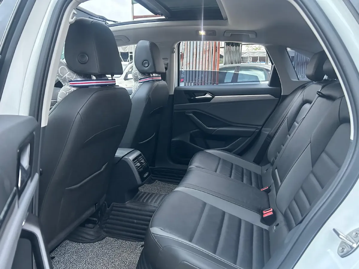 2021 Volkswagen Sagitar 1.4T 150HP L4 7DCT,autocango,china used car exporter,china ev exporter,chinese used car exporter,chinese used ev exporter