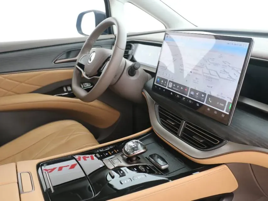 2022 Mercedes-Benz GLC Class 2.0T 197HP L4 9AT,autocango,china used car exporter,china ev exporter,chinese used car exporter,chinese used ev exporter