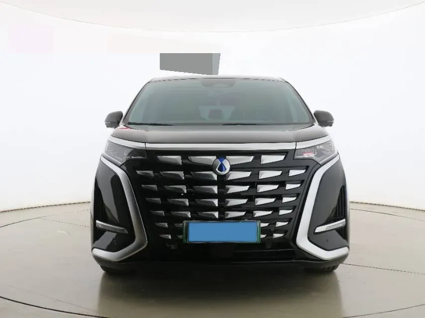 2022 Mercedes-Benz GLC Class 2.0T 197HP L4 9AT,autocango,china used car exporter,china ev exporter,chinese used car exporter,chinese used ev exporter