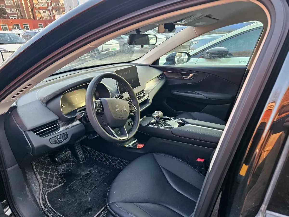 2022 HongQi E-QM5 BEV 54KWH,autocango,china used car exporter,china ev exporter,chinese used car exporter,chinese used ev exporter