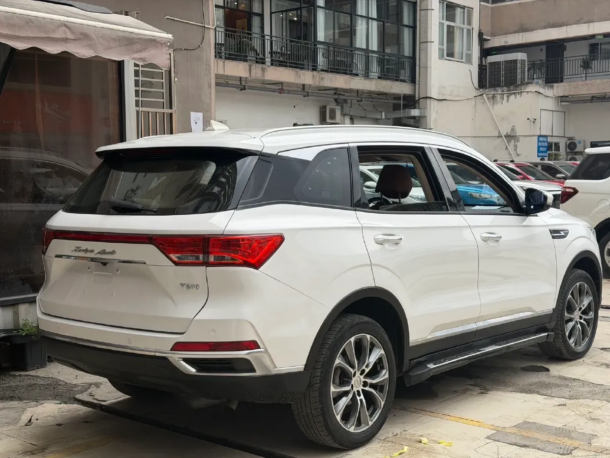 2018 Zotye T500 1.5T 156HP L4 5MT,autocango,china used car exporter,china ev exporter,chinese used car exporter,chinese used ev exporter