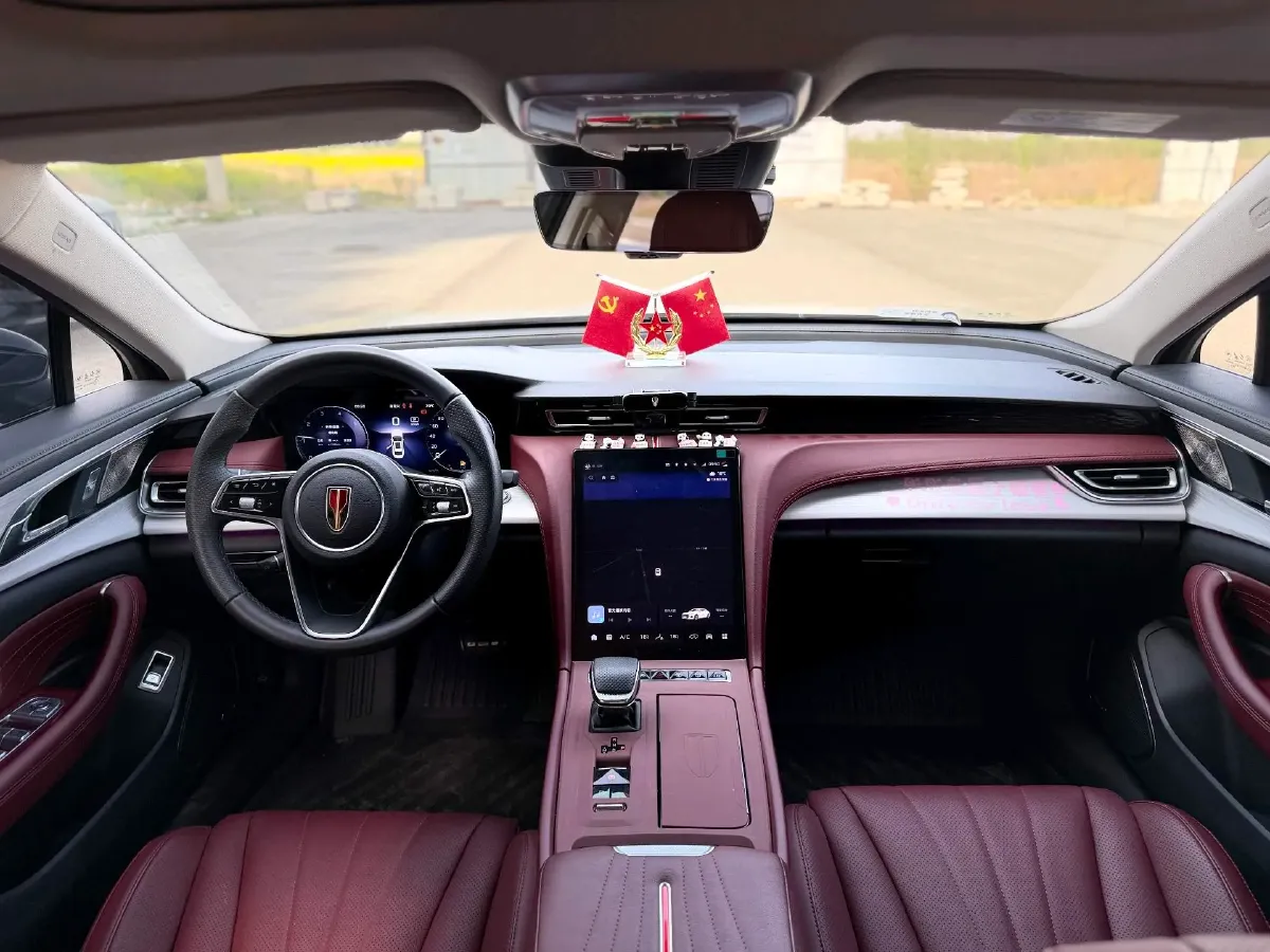 2025 HongQi H5 1.5T 169HP L4 1DHT Hybrid,autocango,china used car exporter,china ev exporter,chinese used car exporter,chinese used ev exporter