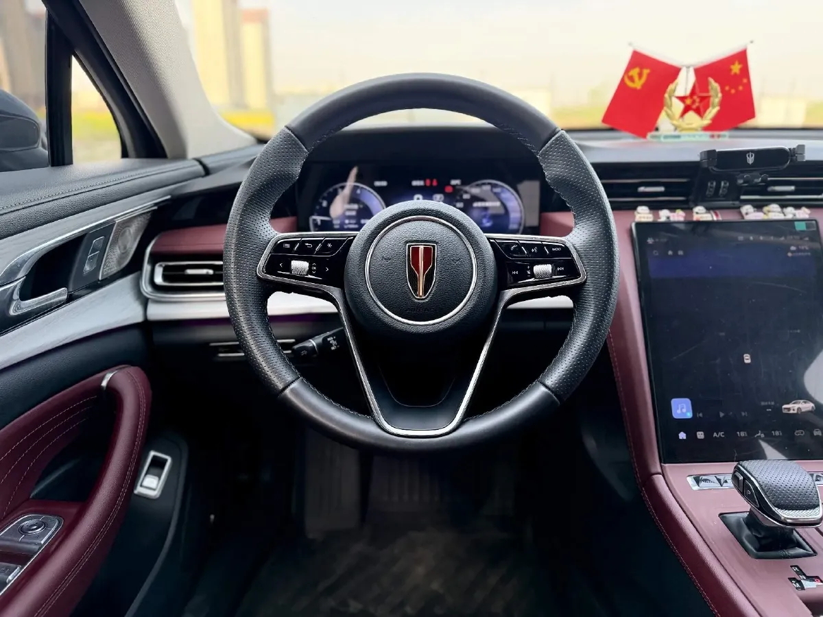 2025 HongQi H5 1.5T 169HP L4 1DHT Hybrid,autocango,china used car exporter,china ev exporter,chinese used car exporter,chinese used ev exporter