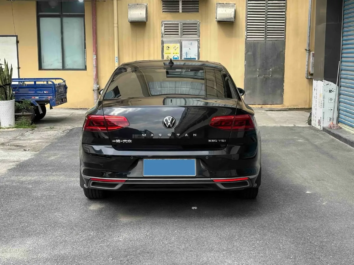 2020 Volkswagen Magotan 2.0T 186HP L4 7DCT,autocango,china used car exporter,china ev exporter,chinese used car exporter,chinese used ev exporter