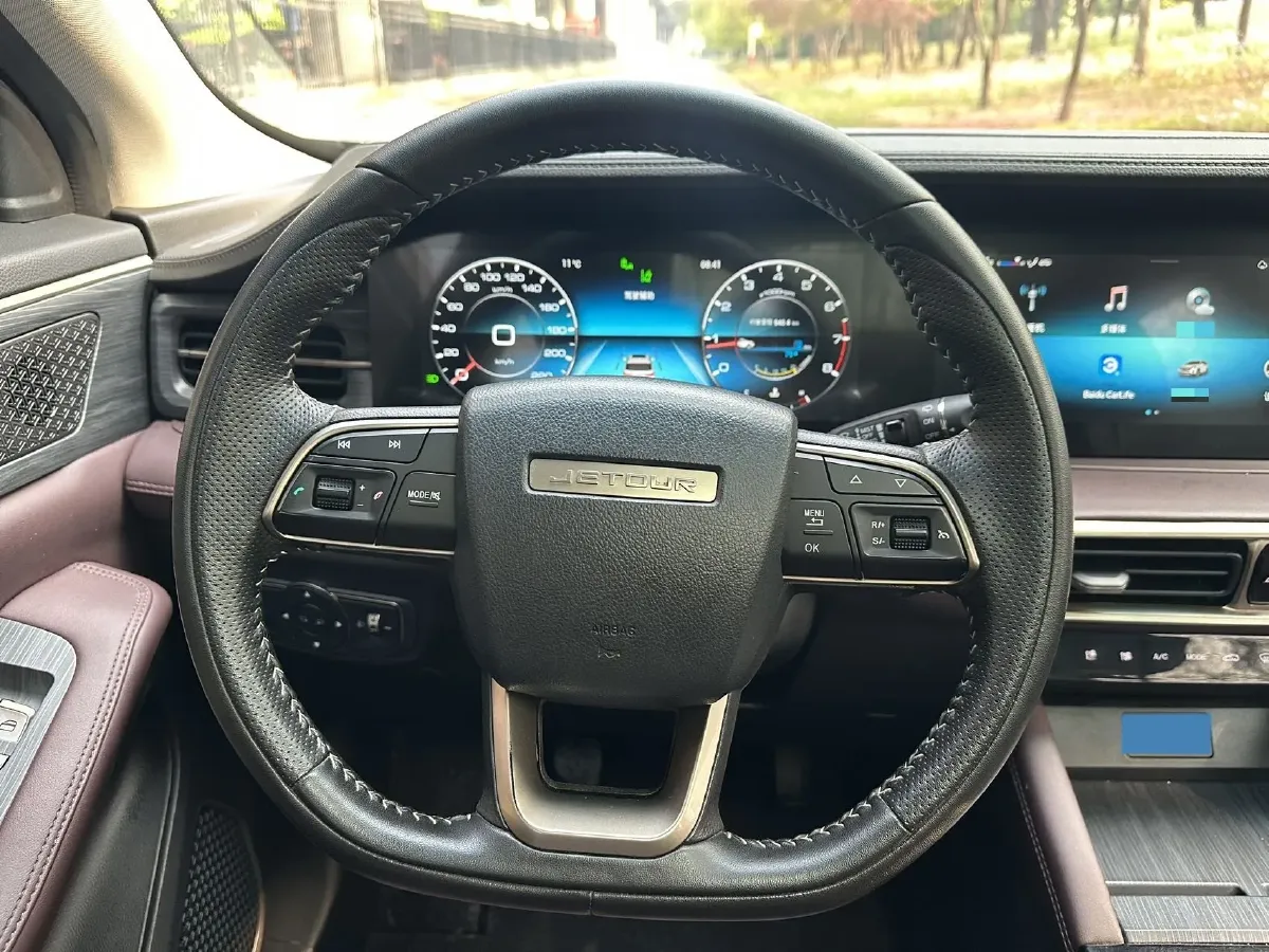 2024 Jetour X90 Plus 1.6T 197HP L4 6MT,autocango,china used car exporter,china ev exporter,chinese used car exporter,chinese used ev exporter