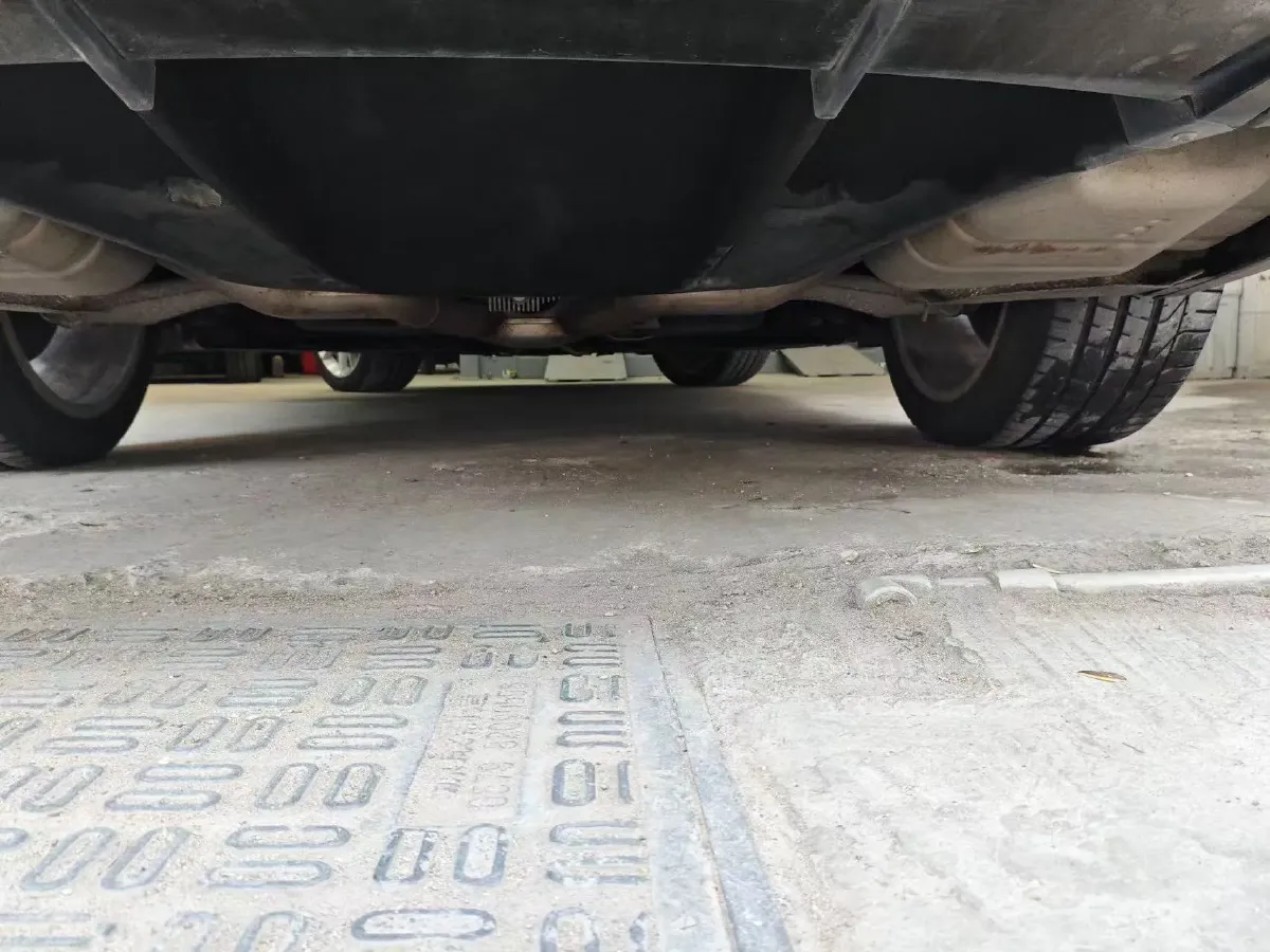 2017 Bentley Flying Spur 4.0T 528HP V8 8AT,autocango,china used car exporter,china ev exporter,chinese used car exporter,chinese used ev exporter