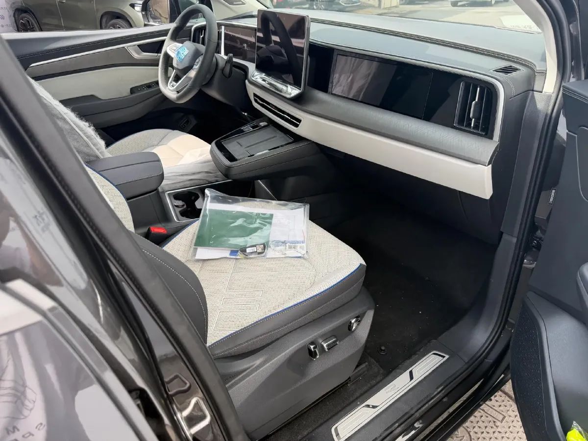 2026 Volkswagen Talagon 2.0T 272HP L4 7DCT,autocango,china used car exporter,china ev exporter,chinese used car exporter,chinese used ev exporter