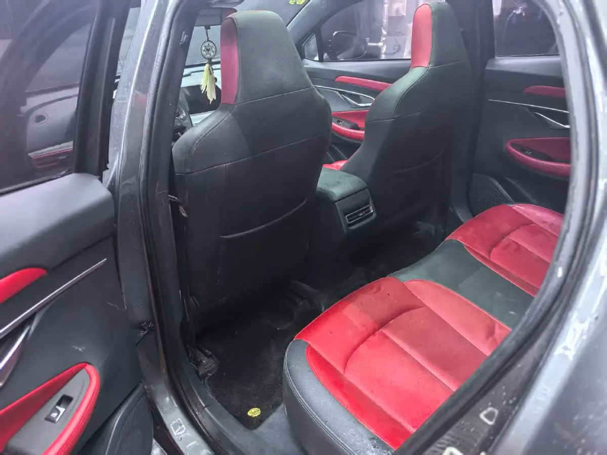 2020 ChangAn UNI-T 1.5T 180HP L4 7DCT,autocango,china used car exporter,china ev exporter,chinese used car exporter,chinese used ev exporter