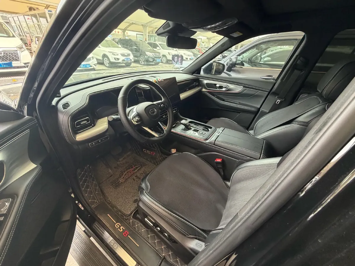 2022 GAC Trumpchi GS8 2.0T 252HP L4 8AT,autocango,china used car exporter,china ev exporter,chinese used car exporter,chinese used ev exporter