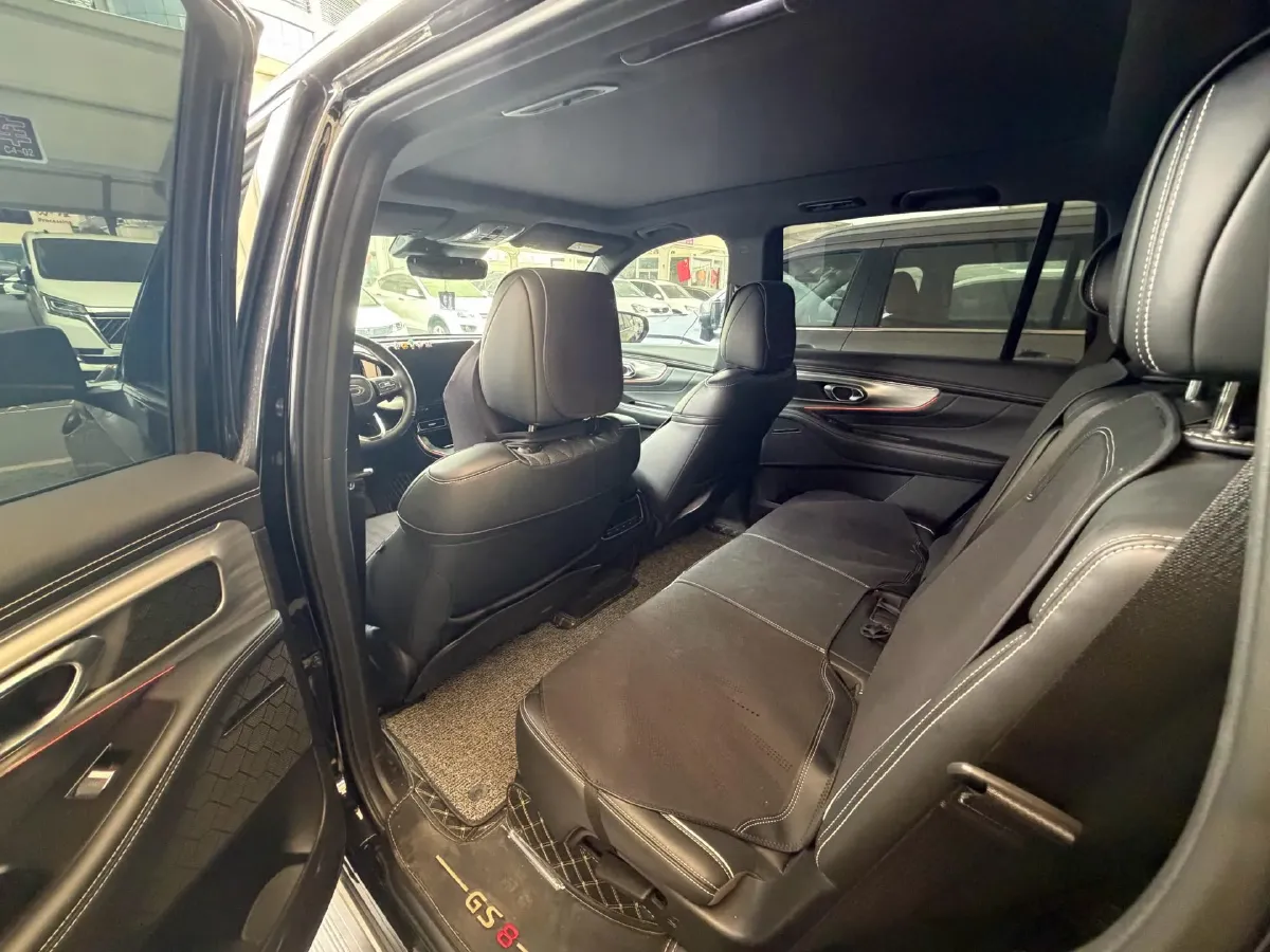 2022 GAC Trumpchi GS8 2.0T 252HP L4 8AT,autocango,china used car exporter,china ev exporter,chinese used car exporter,chinese used ev exporter