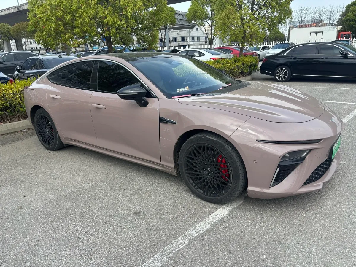 2022 Jeep Grand Commander 2.0T 234HP L4 9AT,autocango,china used car exporter,china ev exporter,chinese used car exporter,chinese used ev exporter