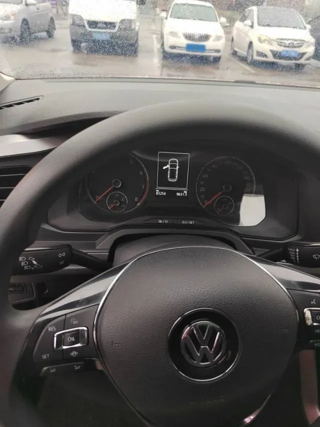 2019 Volkswagen Polo 1.5L 113HP L4 6AT,autocango,china used car exporter,china ev exporter,chinese used car exporter,chinese used ev exporter