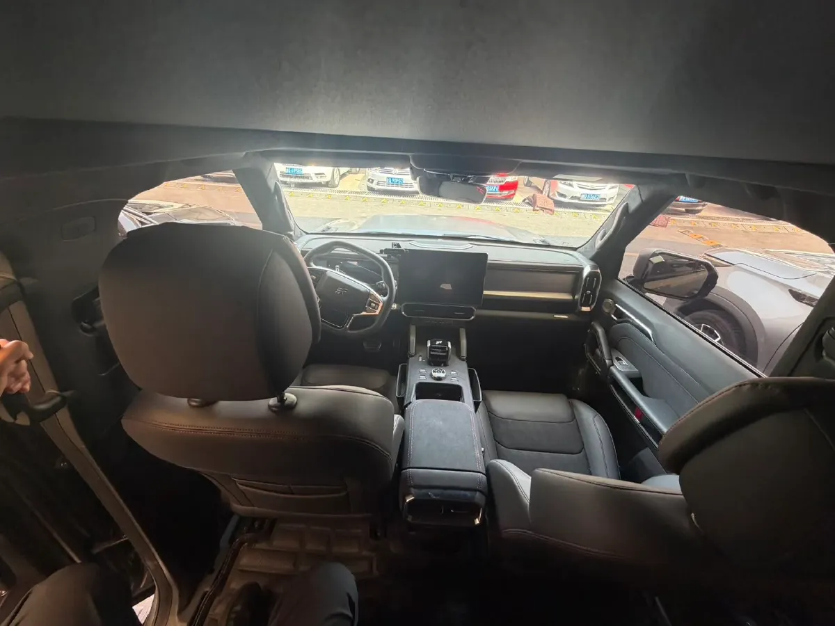 2023 Jetour Traveller 2.0T 254HP L4 7DCT,autocango,china used car exporter,china ev exporter,chinese used car exporter,chinese used ev exporter