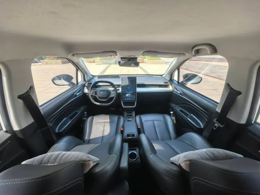 2022 MG 5 1.5L 120HP L4 CVT,autocango,china used car exporter,china ev exporter,chinese used car exporter,chinese used ev exporter