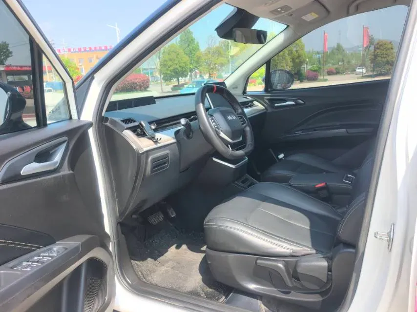 2022 MG 5 1.5L 120HP L4 CVT,autocango,china used car exporter,china ev exporter,chinese used car exporter,chinese used ev exporter