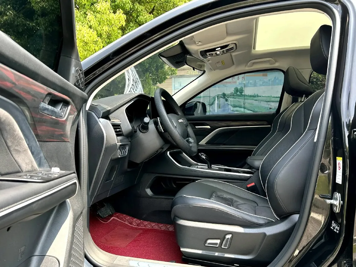 2023 Haval H6 1.5T 150HP L4 7DCT,autocango,china used car exporter,china ev exporter,chinese used car exporter,chinese used ev exporter