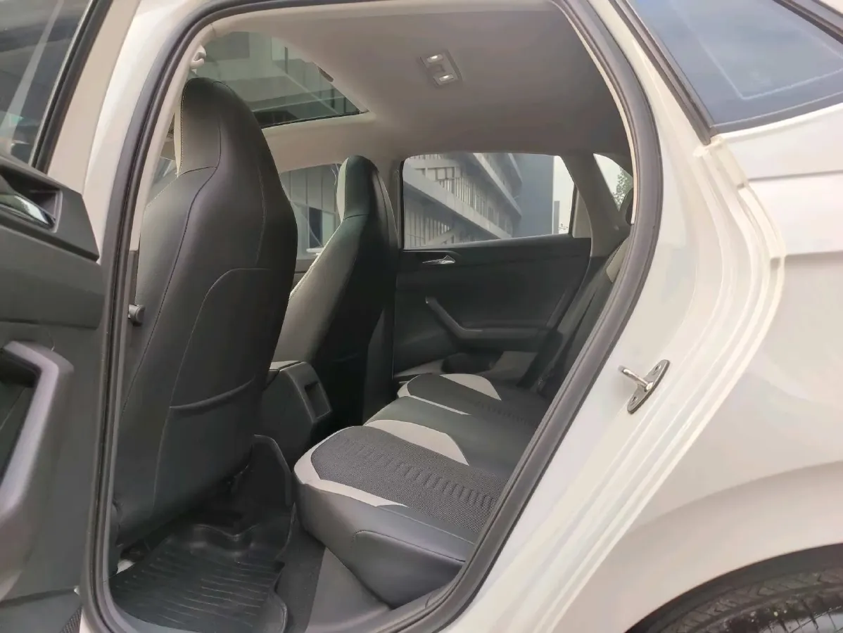 2021 Bestune T55 1.5T 169HP L4 7DCT,autocango,china used car exporter,china ev exporter,chinese used car exporter,chinese used ev exporter