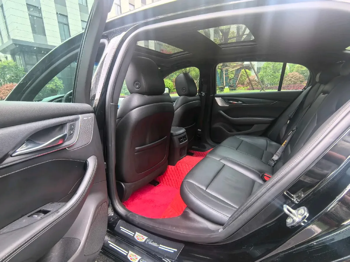 2022 Cadillac CT5 2.0T 237HP L4 10AT,autocango,china used car exporter,china ev exporter,chinese used car exporter,chinese used ev exporter