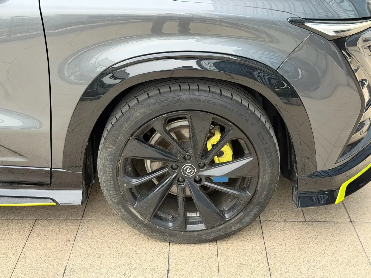 2022 ChangAn UNI-T 2.0T 233HP L4 8AT,autocango,china used car exporter,china ev exporter,chinese used car exporter,chinese used ev exporter