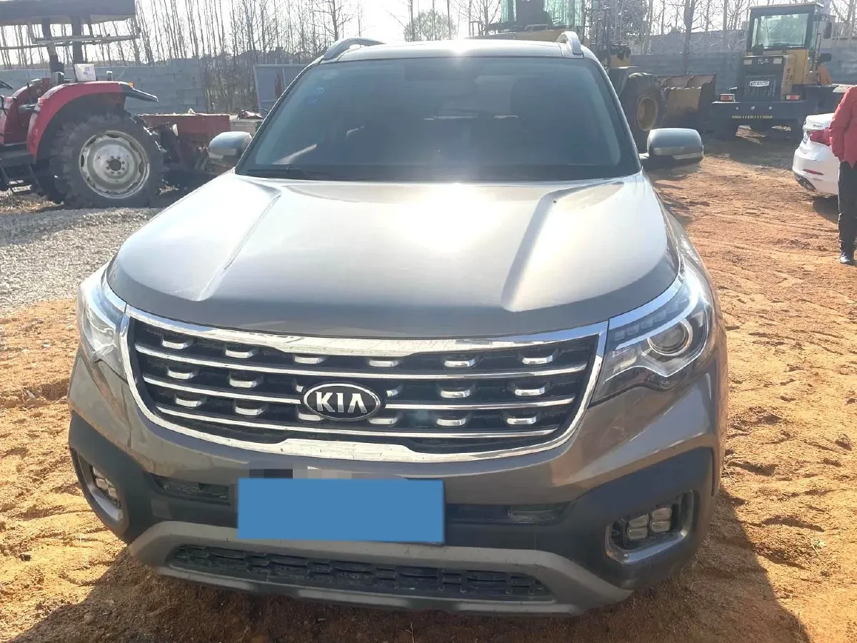 2018 Kia Sportage R 2.0L 160HP L4 6AT,autocango,china used car exporter,china ev exporter,chinese used car exporter,chinese used ev exporter