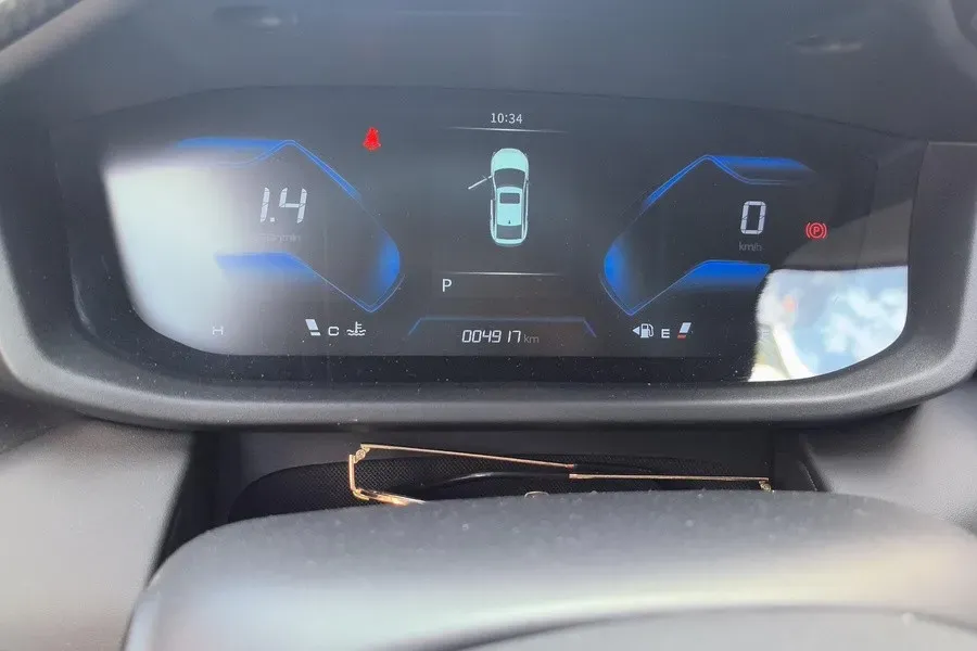 2024 DongFeng Aeolus YiXuan 1.5L 125HP L4 6DCT,autocango,china used car exporter,china ev exporter,chinese used car exporter,chinese used ev exporter