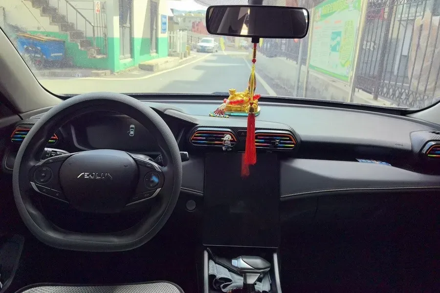 2024 DongFeng Aeolus YiXuan 1.5L 125HP L4 6DCT,autocango,china used car exporter,china ev exporter,chinese used car exporter,chinese used ev exporter