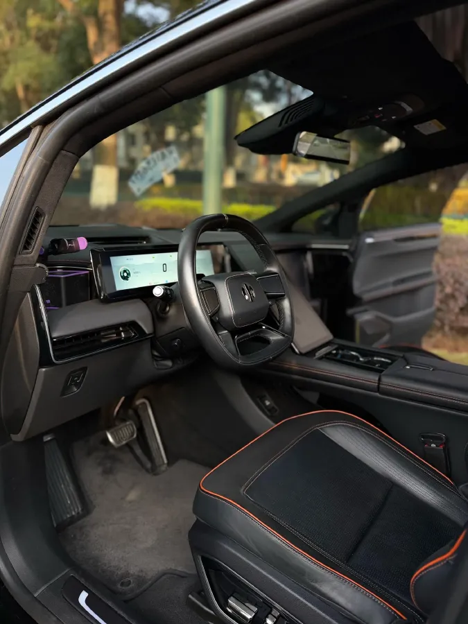 2021 HiPhi X BEV 97KWH,autocango,china used car exporter,china ev exporter,chinese used car exporter,chinese used ev exporter