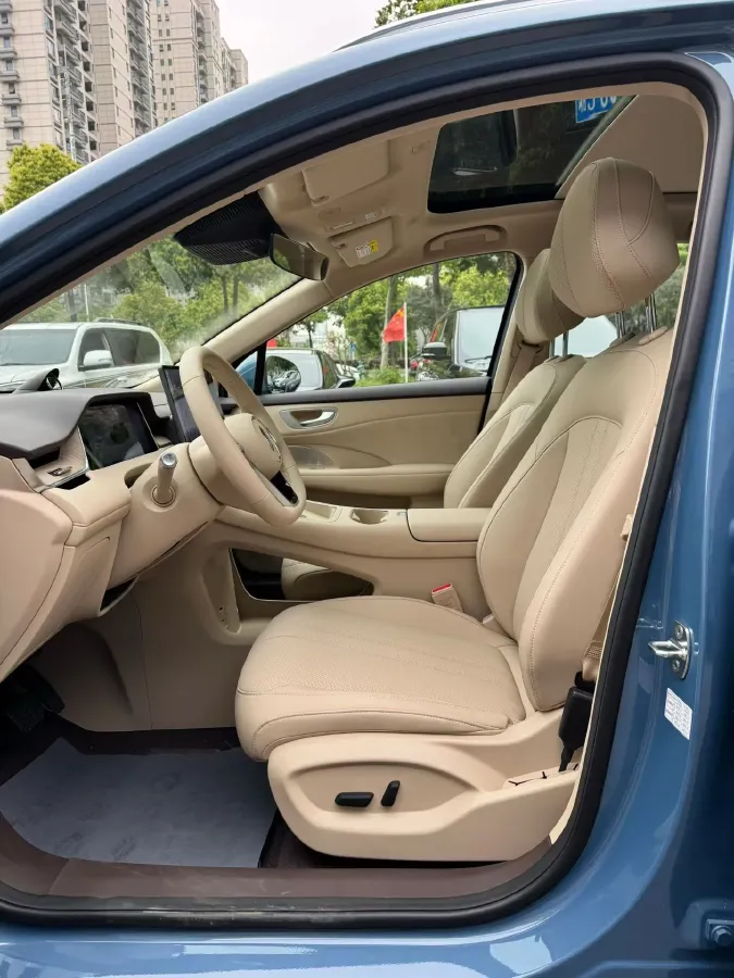 2025 HIMA Shangjie H5 BEV,autocango,china used car exporter,china ev exporter,chinese used car exporter,chinese used ev exporter