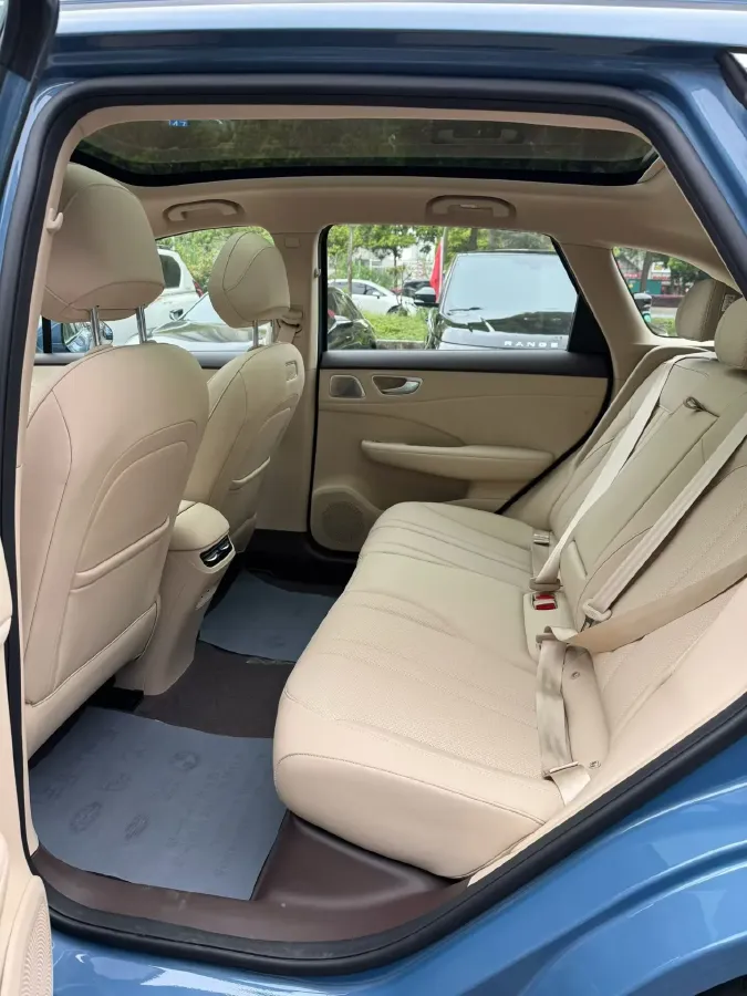 2025 HIMA Shangjie H5 BEV,autocango,china used car exporter,china ev exporter,chinese used car exporter,chinese used ev exporter