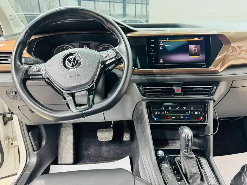 2021 Volkswagen Tharu 1.4T 150HP L4 7DCT,autocango,china used car exporter,china ev exporter,chinese used car exporter,chinese used ev exporter