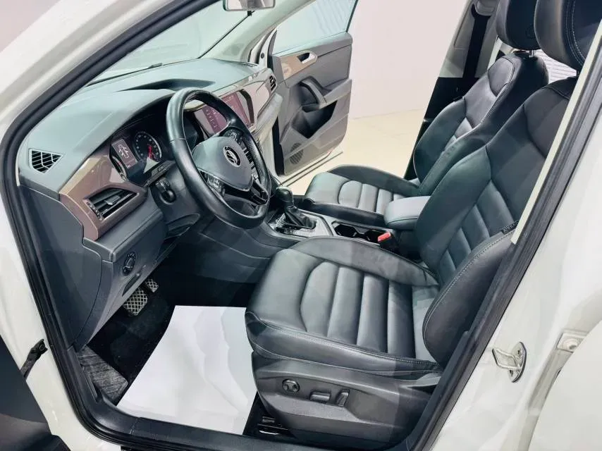 2021 Volkswagen Tharu 1.4T 150HP L4 7DCT,autocango,china used car exporter,china ev exporter,chinese used car exporter,chinese used ev exporter