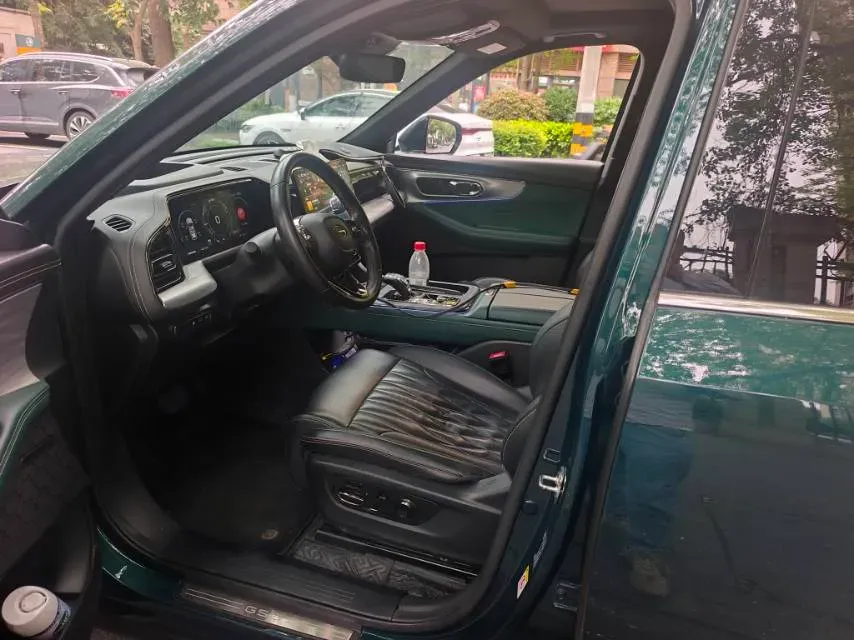 2022 GAC Trumpchi GS8 2.0T 190HP L4 E-CVT Hybrid,autocango,china used car exporter,china ev exporter,chinese used car exporter,chinese used ev exporter