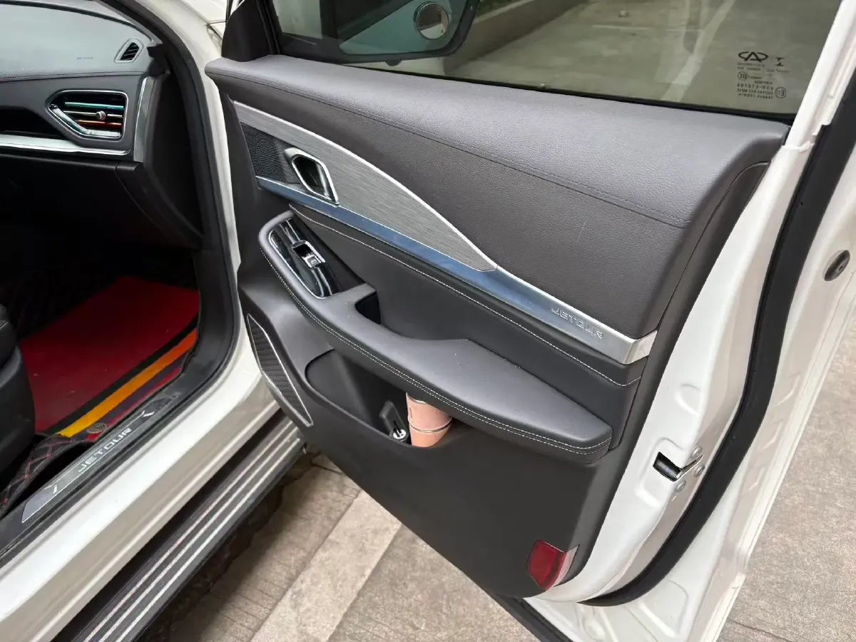 2021 Jetour X90 1.5T 156HP L4 6MT,autocango,china used car exporter,china ev exporter,chinese used car exporter,chinese used ev exporter