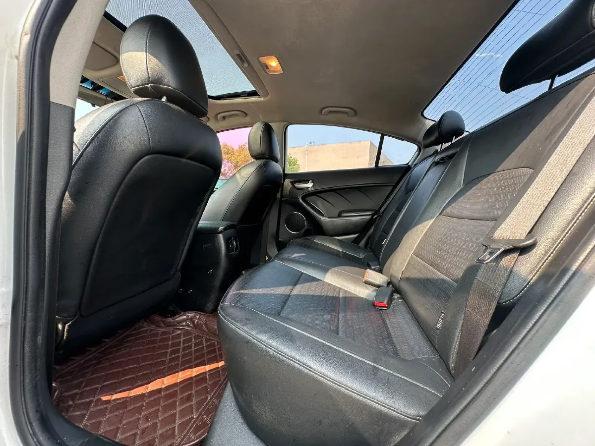 2017 Kia K3 1.6L 128HP L4 6AT,autocango,china used car exporter,china ev exporter,chinese used car exporter,chinese used ev exporter