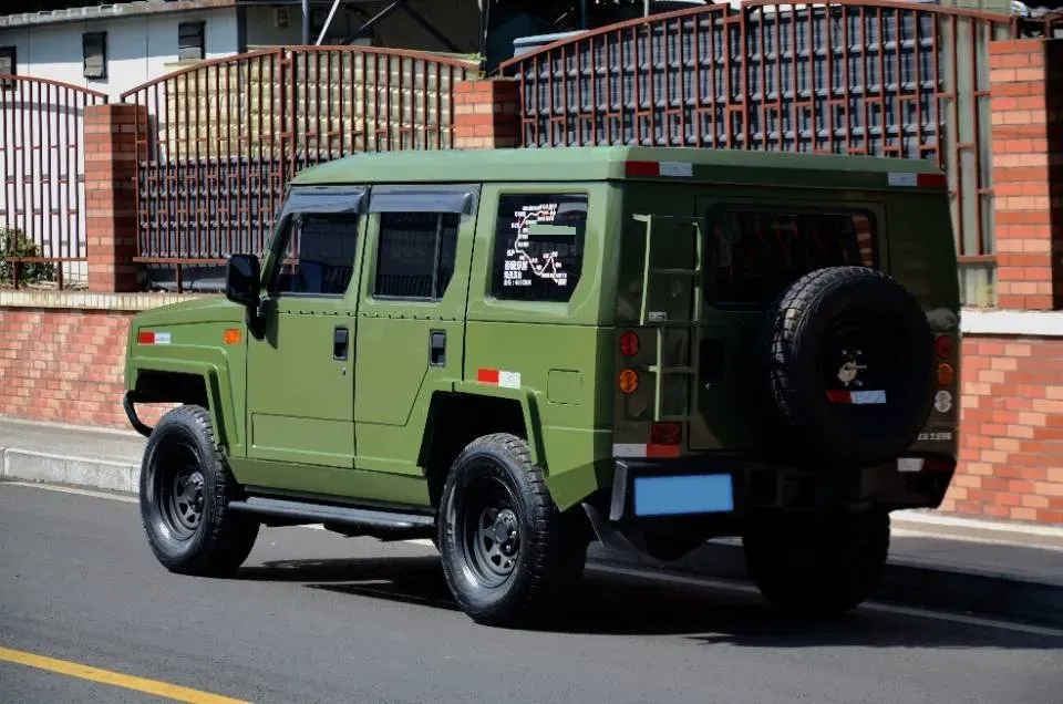 2018 BAW Warrior 2.0T 190HP L4 6MT,autocango,china used car exporter,china ev exporter,chinese used car exporter,chinese used ev exporter