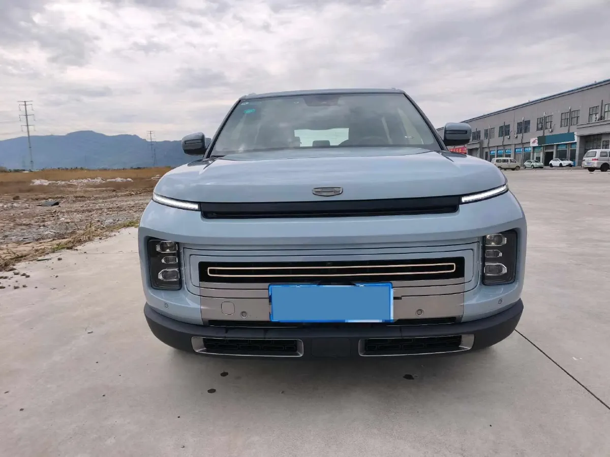 2020 Geely ICON 1.5T 177HP L3 7DCT,autocango,china used car exporter,china ev exporter,chinese used car exporter,chinese used ev exporter