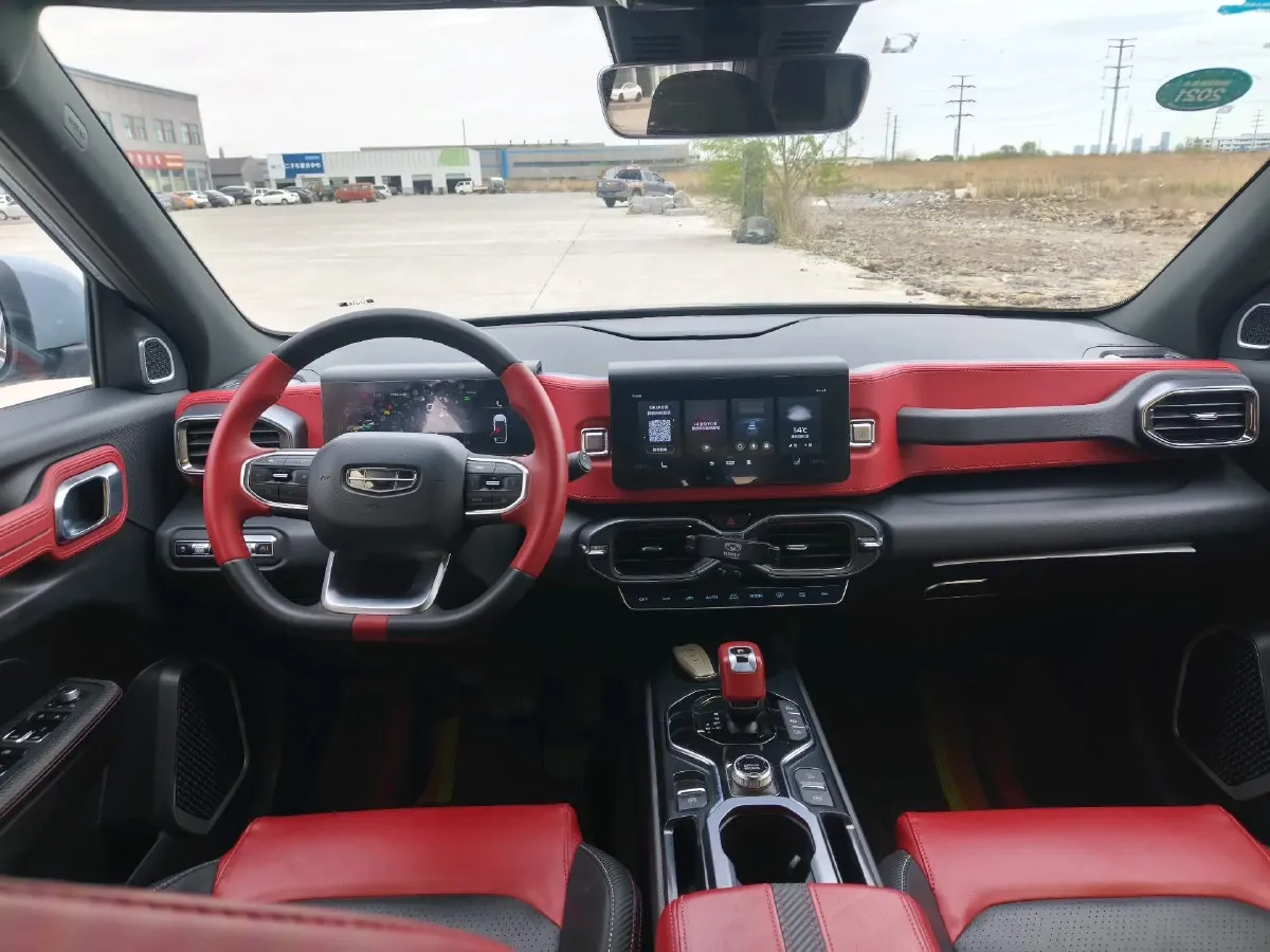 2020 Geely ICON 1.5T 177HP L3 7DCT,autocango,china used car exporter,china ev exporter,chinese used car exporter,chinese used ev exporter