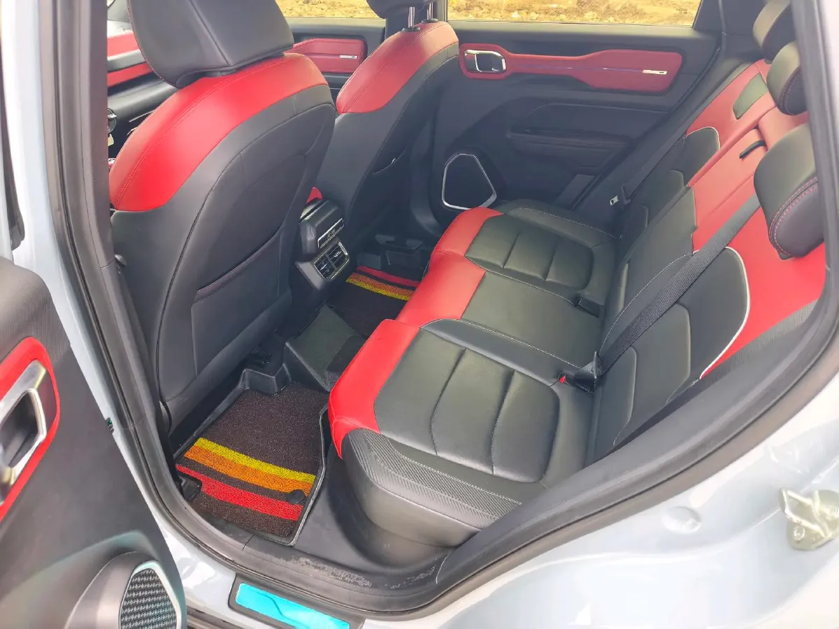 2020 Geely ICON 1.5T 177HP L3 7DCT,autocango,china used car exporter,china ev exporter,chinese used car exporter,chinese used ev exporter