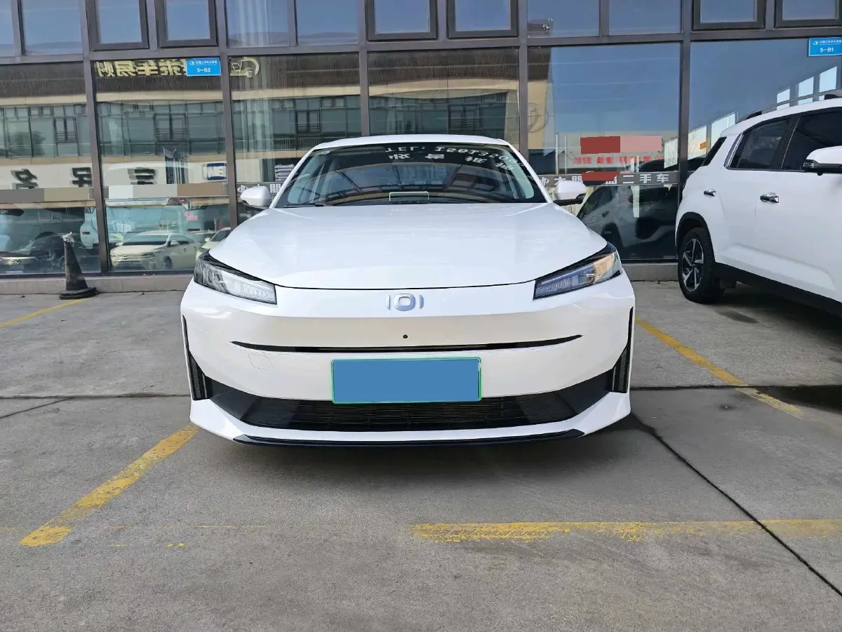 2024 ChangAn QiYuan A05 1.5L 110HP L4 E-CVT PHEV 18.99KWH,autocango,china used car exporter,china ev exporter,chinese used car exporter,chinese used ev exporter