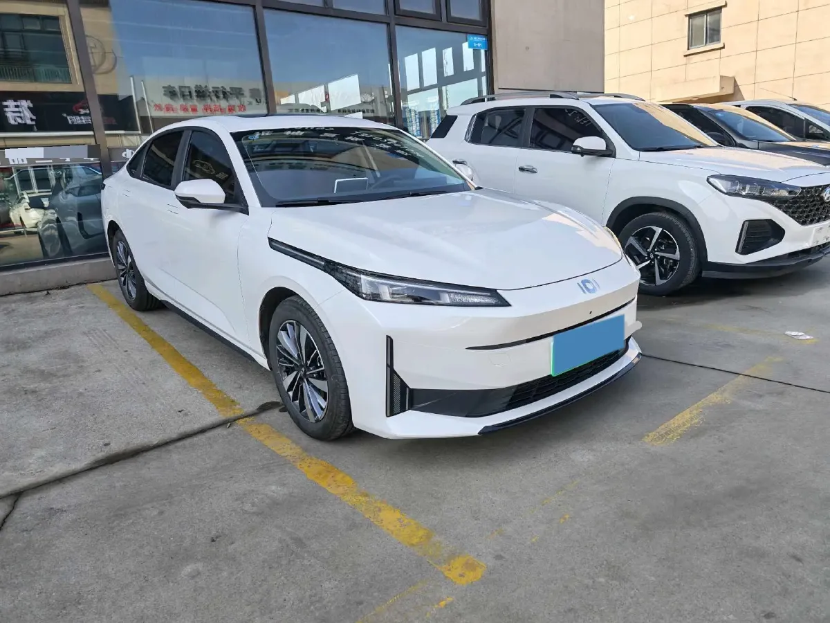 2024 ChangAn QiYuan A05 1.5L 110HP L4 E-CVT PHEV 18.99KWH,autocango,china used car exporter,china ev exporter,chinese used car exporter,chinese used ev exporter