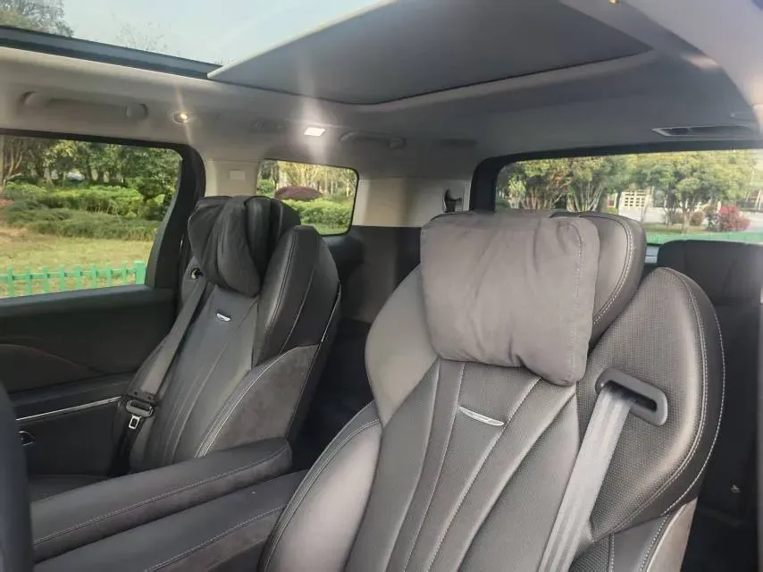 2024 HongQi HQ9 2.0T 163HP L4 1DHT PHEV 20.14KWH,autocango,china used car exporter,china ev exporter,chinese used car exporter,chinese used ev exporter