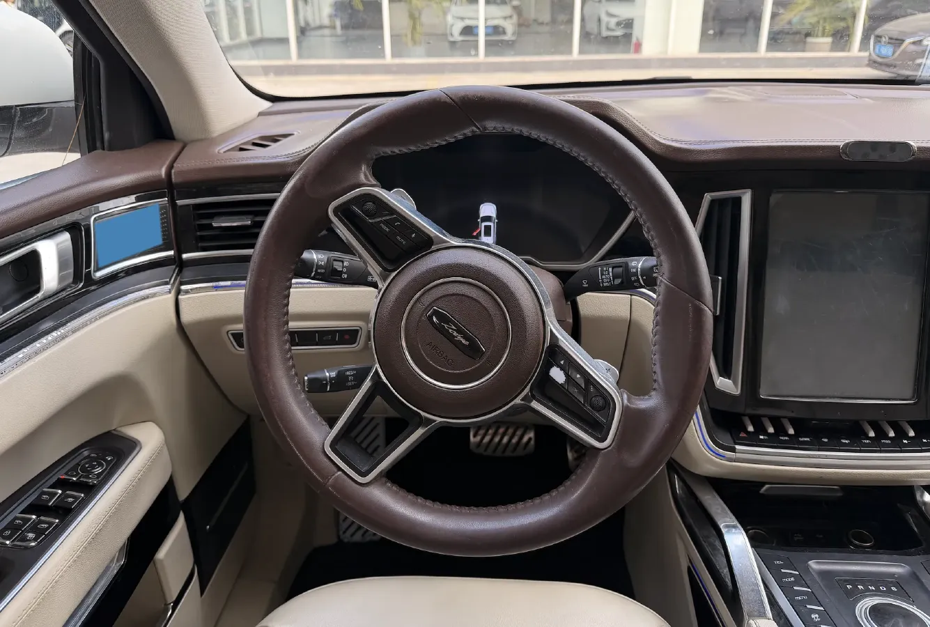 2017 Zotye T700 1.8T 177HP L4 6DCT,autocango,china used car exporter,china ev exporter,chinese used car exporter,chinese used ev exporter