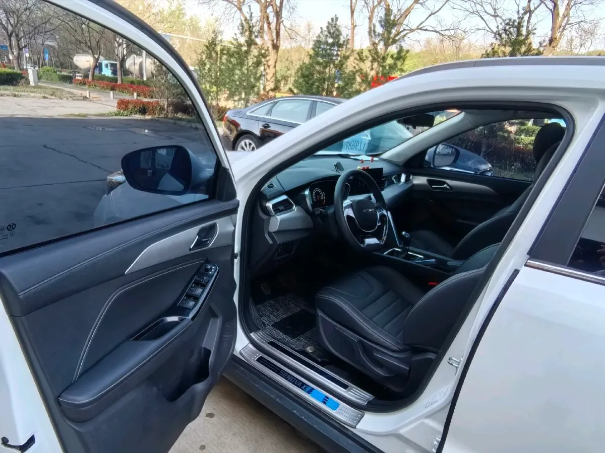 2019 BeiJing Auto X3 1.5T 150HP L4 6MT,autocango,china used car exporter,china ev exporter,chinese used car exporter,chinese used ev exporter