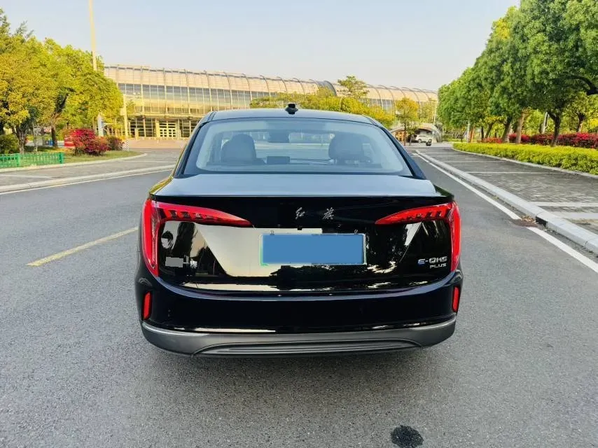 2024 HongQi E-QM5 BEV 72KWH,autocango,china used car exporter,china ev exporter,chinese used car exporter,chinese used ev exporter