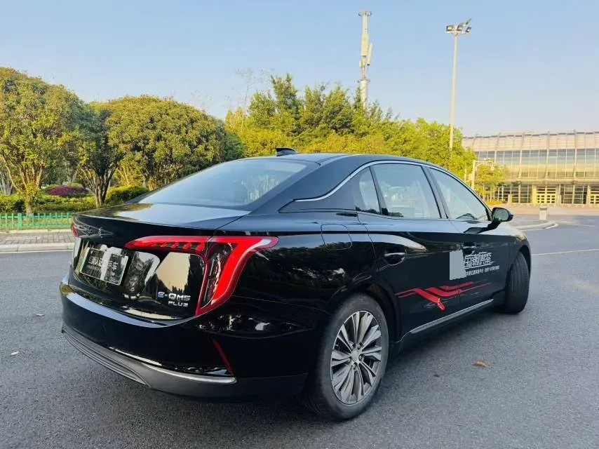 2024 HongQi E-QM5 BEV 72KWH,autocango,china used car exporter,china ev exporter,chinese used car exporter,chinese used ev exporter